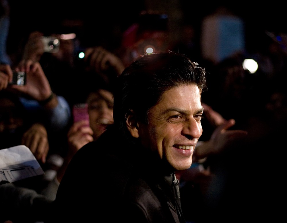 Shah Rukh Khan bei einem glamourösen Promi-Event